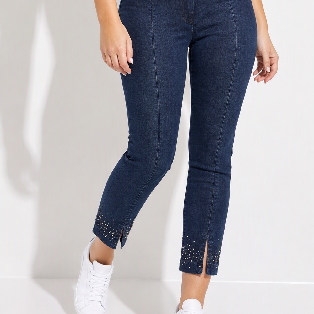NWT Joseph Ribkoff Dark Blue Women's Ankle Jeans with Studded size 6